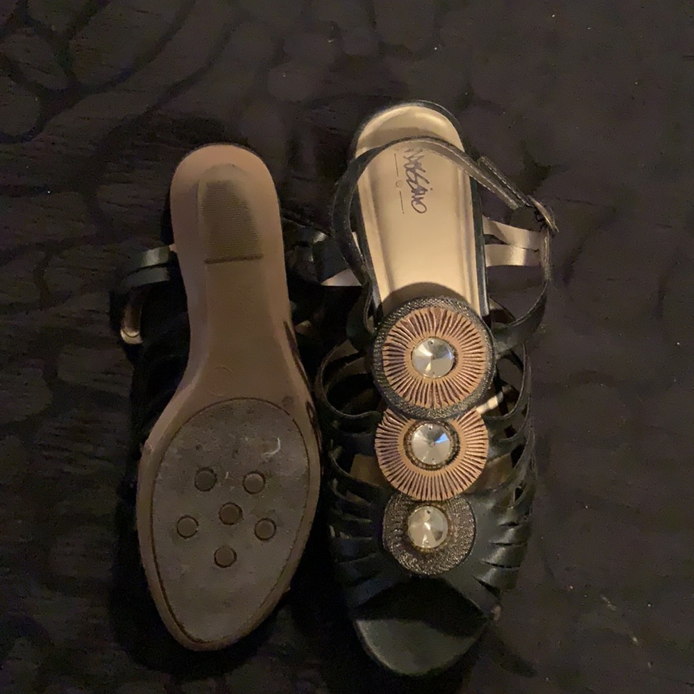 Shoe bundle from Target - Picture 3 of 3